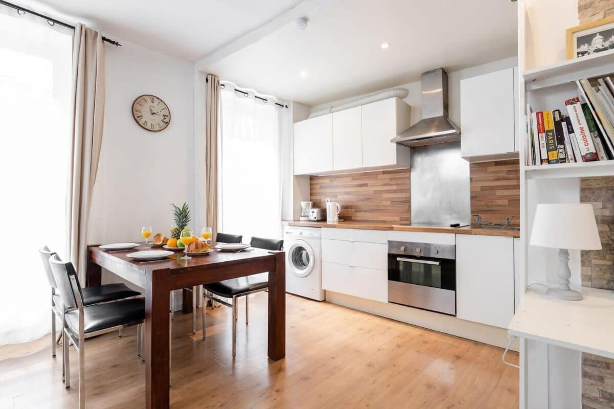 Ferienwohnung Avenue De Mars 2Br Paris Exterior foto